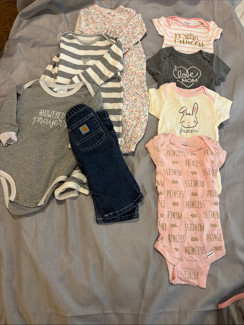 Lot of baby girl clothing sizes 0-3 months and 3-6 months